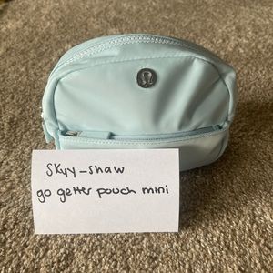 Lululemon go getter pouch mini in powder blue